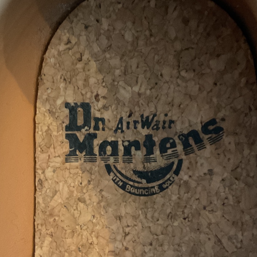 Dr. Martens’ Air Wair in excellent condition. Size 8M.